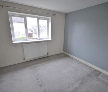 Hesley Road, Doncaster - Photo 2
