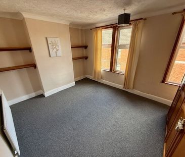 Gordon Street - Photo 4