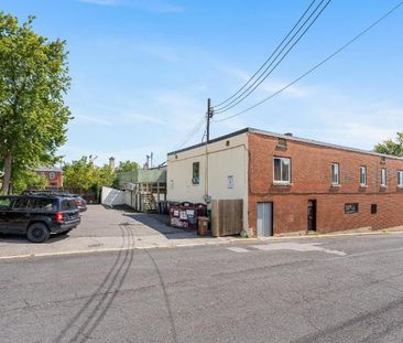 3 CH - 1 SDB - Sainte-Anne-de-Bellevue - $1,770 /mo - Photo 1