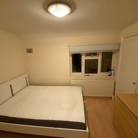 Worcester Park, KT4 (Flat Share) - Photo 3
