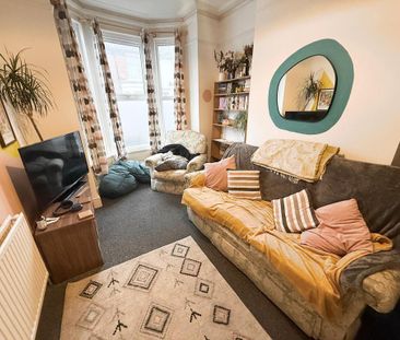 3 bedroom terraced house to rent - Photo 6