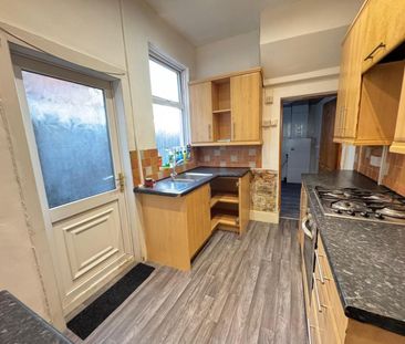 3 bedroom House To Let - Photo 3