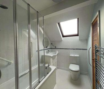 Redland Close, Malvern, WR14 - Photo 1