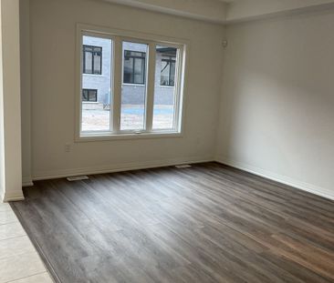 For Lease - 4552 Portage Road Unit# 56, Niagara Falls, Ontario - Photo 2