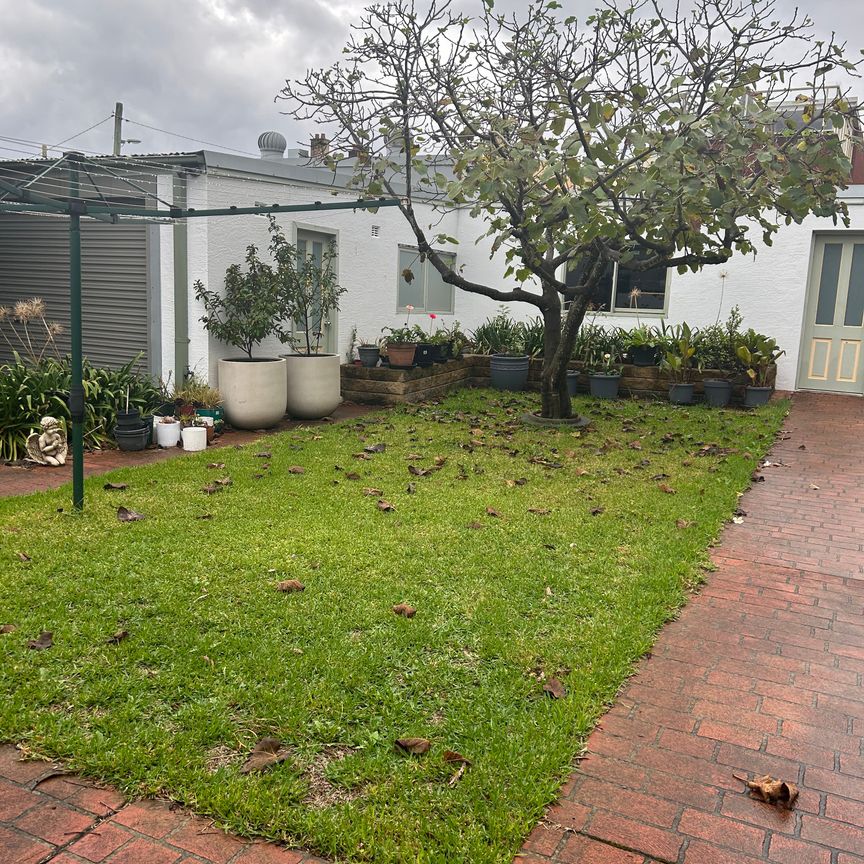 Haberfield - Photo 1