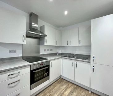 Station Road, Hook, Hampshire, RG27 - Photo 4