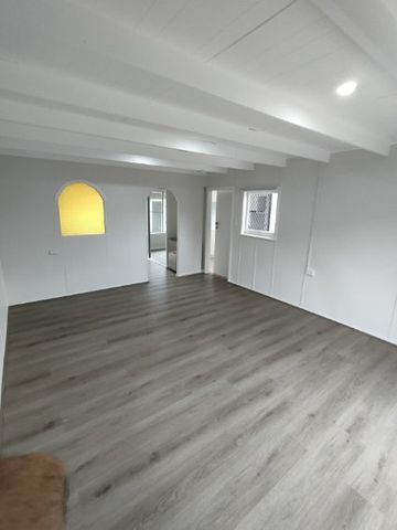 9A Lake Entrance Road, Oak Flats NSW 2529 - House For Rent | Domain - Photo 3