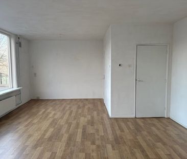 Appartement te huur: Valkeniersplein 10-A 4835 RB Breda - Foto 2