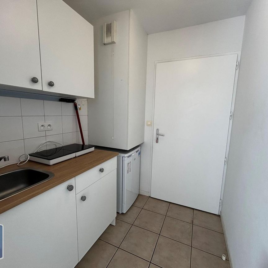 Location Appartement 1 pièce 30m² MONT DE MARSAN 40000 - Photo 1