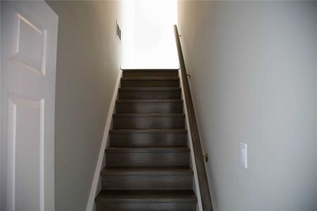 For Lease - 66 Devonsleigh Boulevard, Richmond Hill, Ontario - Photo 5