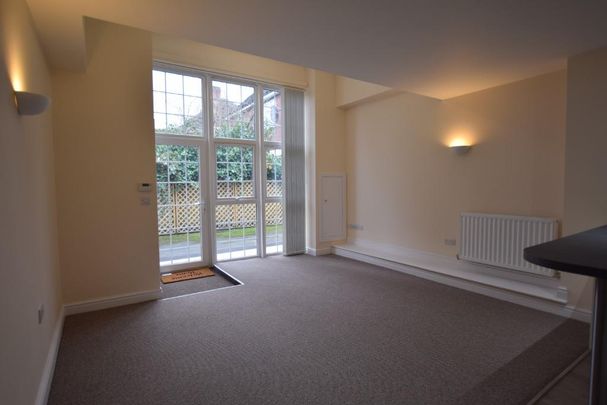 1 bedroom flat to rent - Photo 1