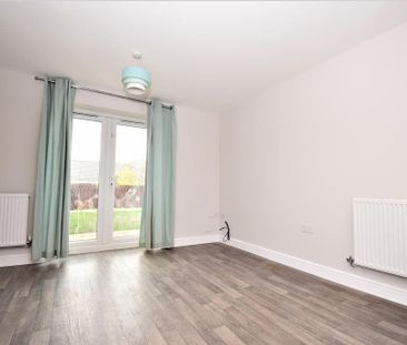 2 bedroom semi-detached house to rent - Photo 6