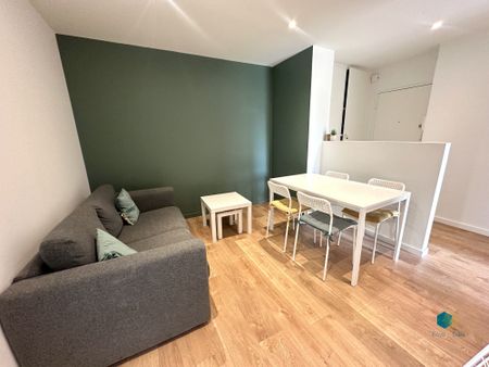 Belle chambre meublée avec balcon - Colocation esplanade T5 - Photo 2