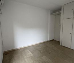 Διαμέρισμα για ενοικίαση - Βουλιαγμένη, - Photo 1