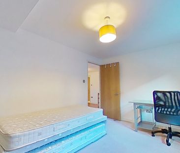 2 bedroom apartment to rent - Photo 3