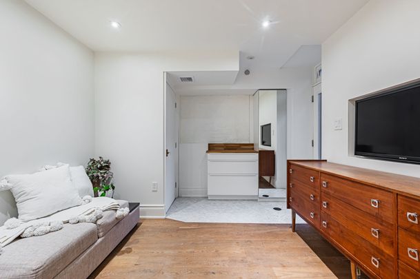 For Lease - 381 St Clarens Avenue Unit# A, Toronto, Ontario - Photo 1