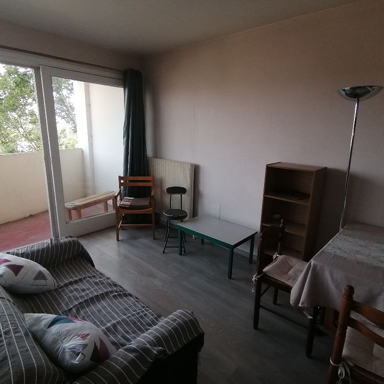 Location Appartement 1 pièce 30m² - Photo 1