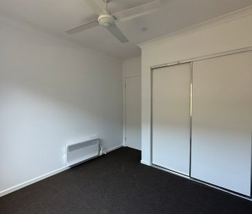 22 Marathon Way, Narre Warren South VIC - Photo 6