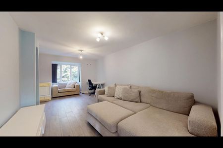 2 Bed Flat, Harp Island Close, NW10 - Photo 3