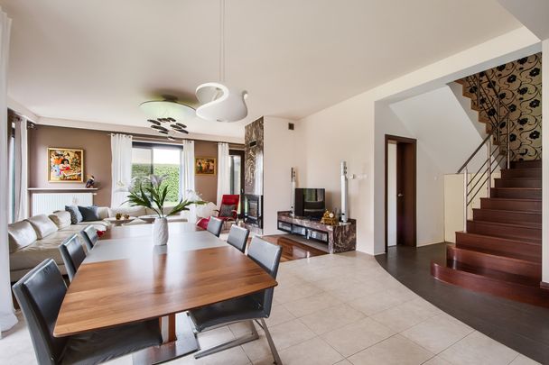 Dom 320m2, 5 sypialni, 5 łazienek, Konstancja - Фото 1