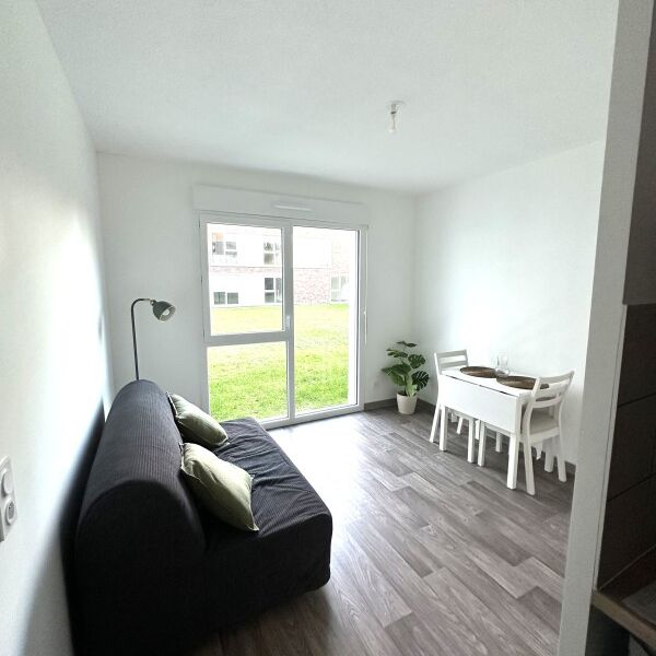 Location Appartement 1 pièce 18m² FRANQUEVILLE ST PIERRE 76520 - Photo 1