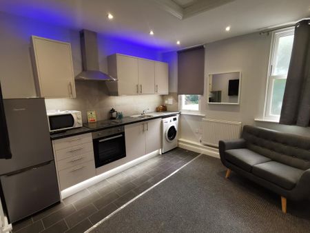 2 bedroom house to rent - Photo 3