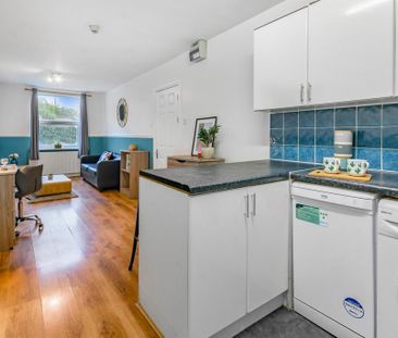 1 bedroom flat to rent - Photo 3