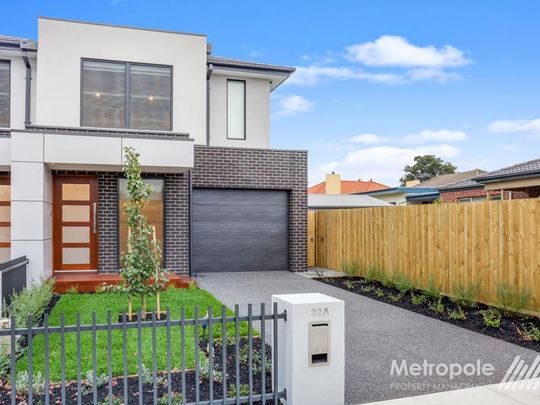 32A Railway Crescent, BENTLEIGH, VIC - Photo 1