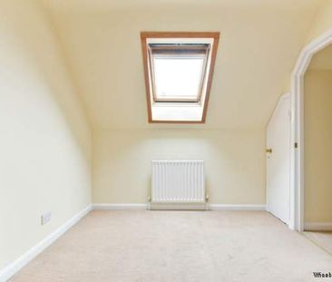 3 bedroom property to rent in Epsom - Photo 3