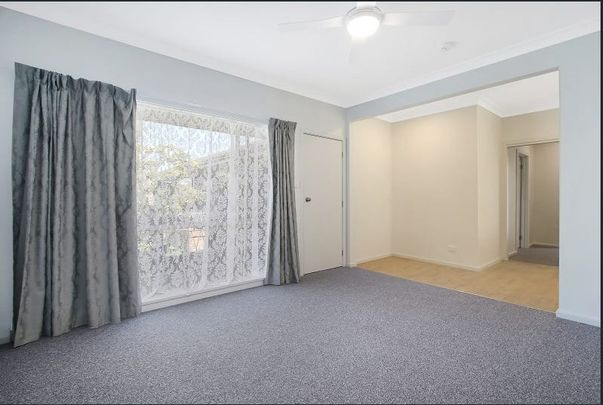 Neat 2-bedroom Unit In North Albury - Photo 1