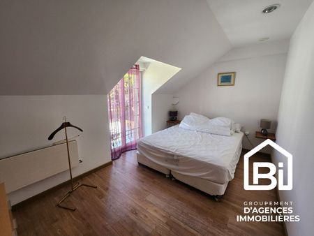 Location Maison 3 pièces 81m² - Photo 4