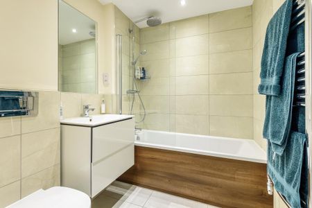 1 bedroom apartment to rent - Photo 2