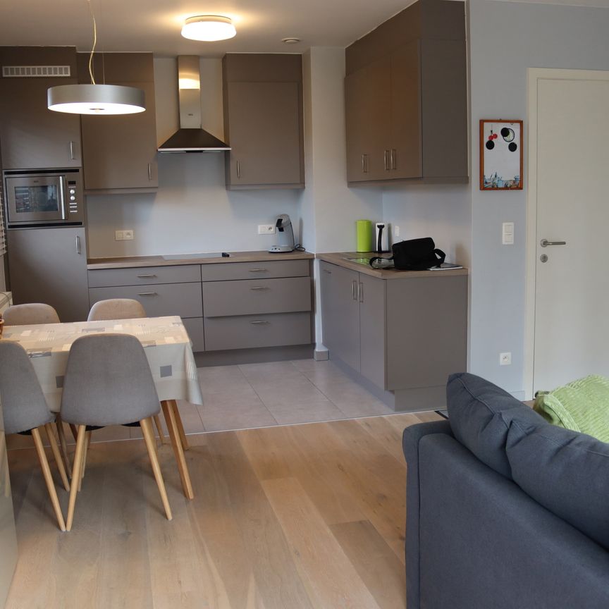 Serskamp - Gelijkvloers appartement met autostaanplaats - Photo 1