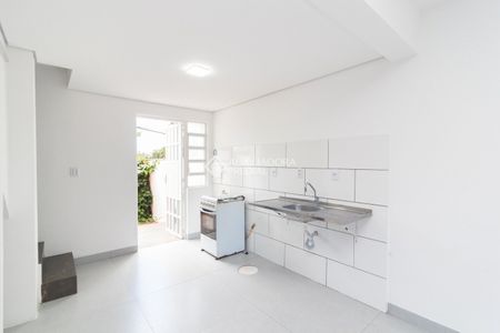 Casa em Condomínio com 1 quarto e 55m² para alugar em Menino Deus, Porto Alegre. - Foto 2