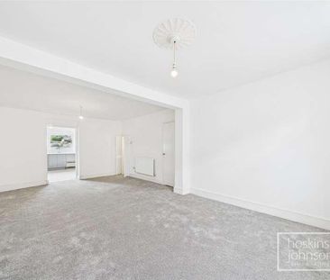 Ynyscynon Road, Tonypandy, CF40 - Photo 5