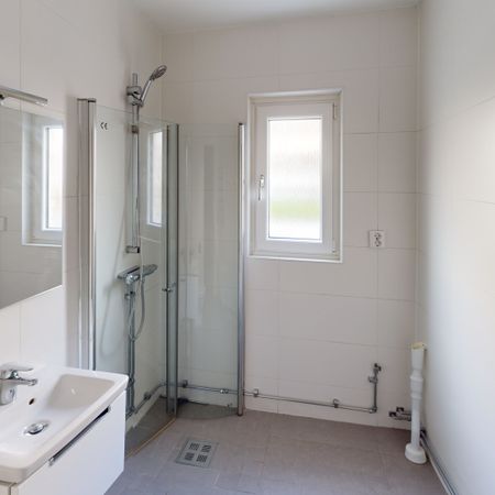 Östra Åsgatan 11 - Photo 4