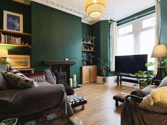 Alfred Street, Cardiff, CF24 - Photo 1