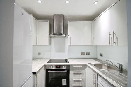 1 bedroom maisonette to rent - Photo 2