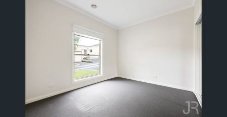 Secure & Stylish Living in the Heart of Olde Berwick - Photo 3