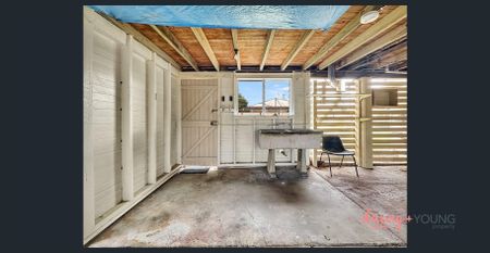 Welcome to 11 Weaver! - Photo 2