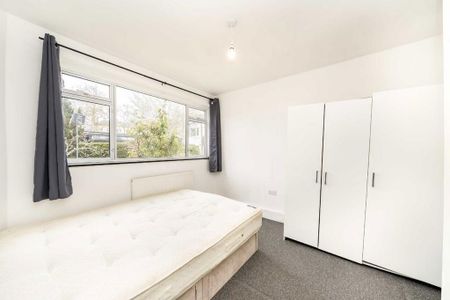 5 bedroom house to rent - Photo 2