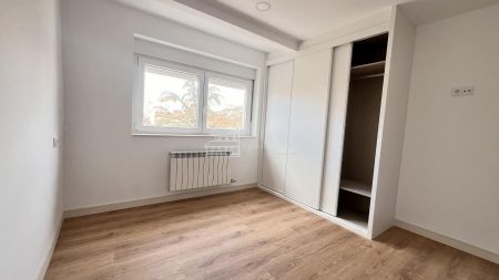 Piso de alquiler en de la Estacion, Estación - Photo 3