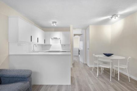 1 bedroom flat to rent - Photo 5