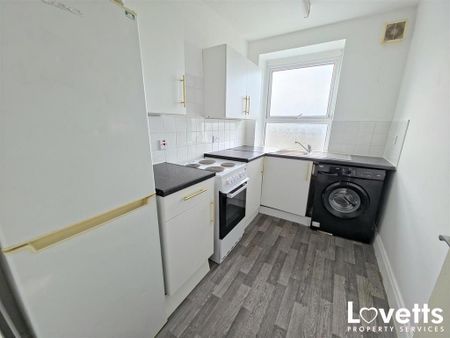 2 bedroom apartment to rent - Photo 4