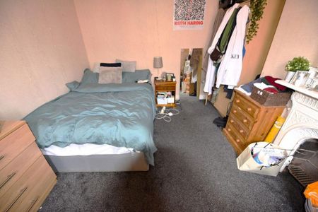 5 bedroom house to rent - Photo 4