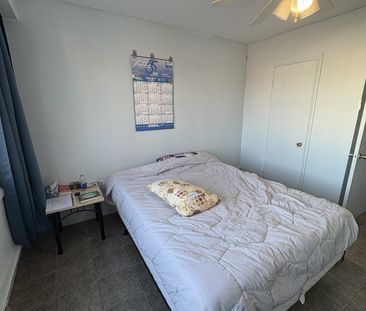 790 Ch. de Chambly, Longueuil (Le Vieux-Longueuil), QC J4H - Photo 3