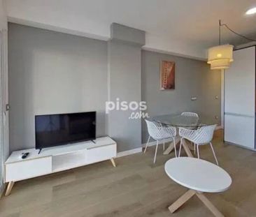 Piso en alquiler en Calle Avoceta - Photo 1