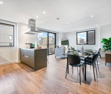 3 bedroom apartment to rent - Photo 3