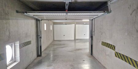 Kasteel te huur in Blankenberge voor € 1.800 met 1 slaapkamer - Photo 2