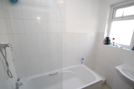 House share to rent - Photo 5